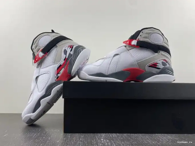 Rep Jordan Bunny (2013) 305381-103 Air Bugs 8 Retro 0620